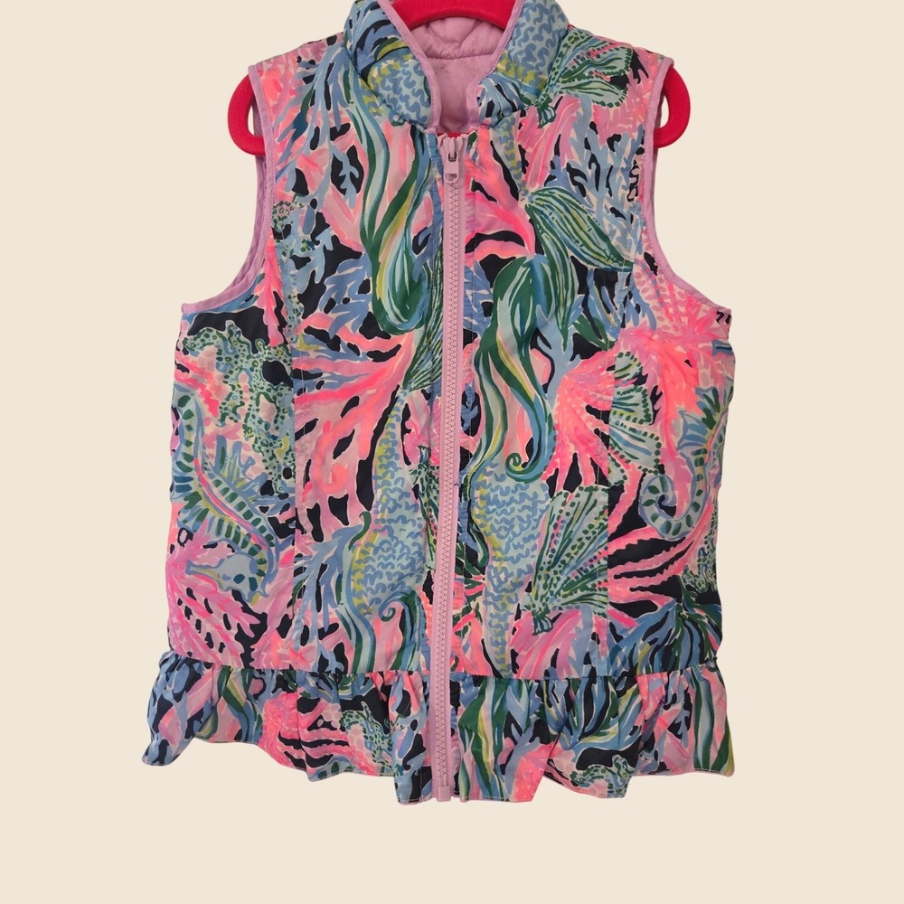 Lilly Pulitzer Girls Reversible Puffer Vest Pink Purple Sea Print Ruffle Hem M